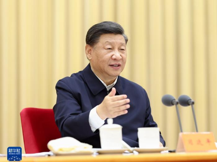 شی جین پینگ: بیستمین کنگره ملی حزب کمونیست چین رویداد بزرگ مرتبط با رستاخیز بزرگ ملت چین است