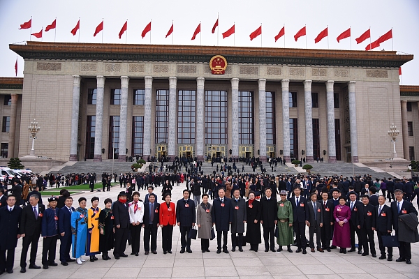 تجلی دموکراسی مردمی در کل فرایند چین توسط «دو نشست»