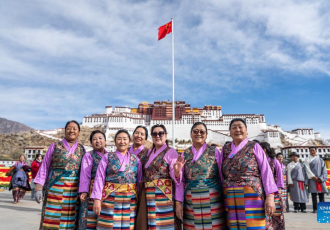 مدرنیزاسیون موفقیت‌آمیز منطقه شی‌زانگ (تبت) / سیلی محکم به مخالفان چین و دروغ پردازیهای آنها