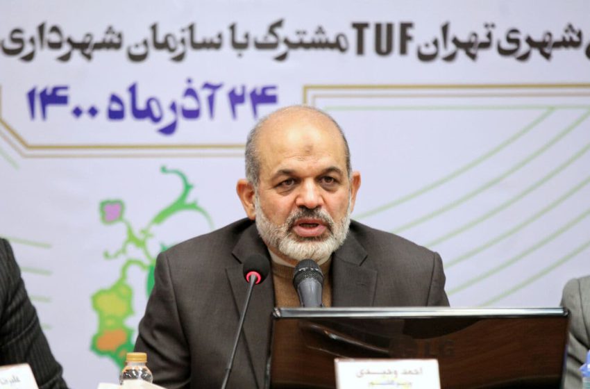 احقاق تهران کلانشهر جهان اسلام مستلزم برگزاری جشنواره های علمی و پژوهشی است