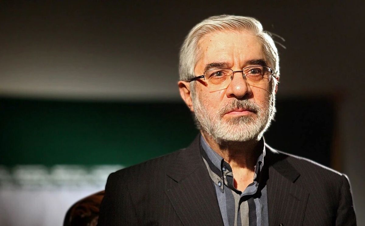 تسلیت بیش از ۸۵۰ تن از فعالان سیاسی ، اجتماعی و فرهنگی به مهندس میرحسین موسوی